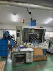 マシニング　Machining Center